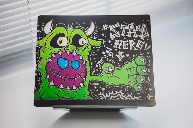 LeleDesign Curation Tempered Glass Pad(feat. 菇髅|裂缝)