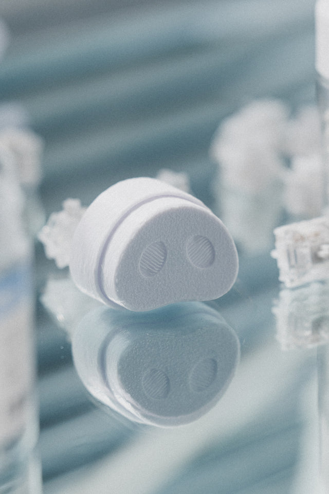 Phantom White Linear Switch