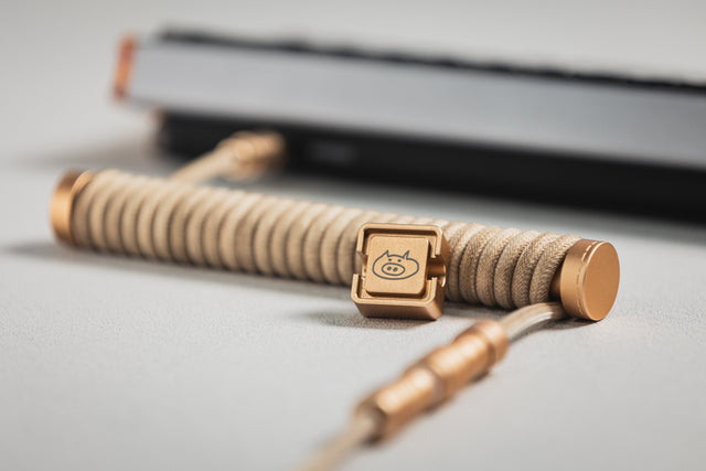 LeleLab x Win Shop Dune Coiled Aviator USB Cable