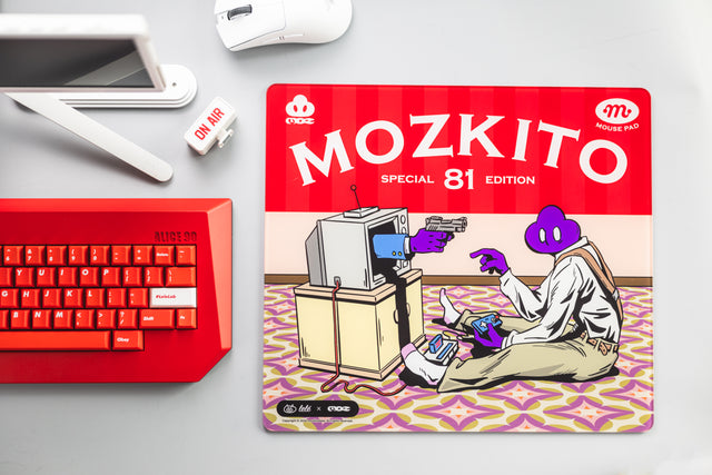 LeleDesign x Mozkito Leee Glass Mousepad