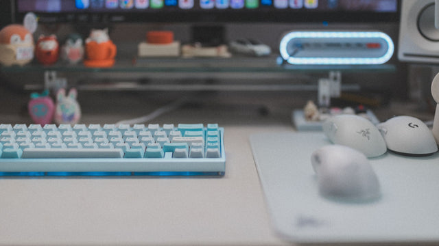 LeleLab x Cheese Snowspire Lake Keycaps Set