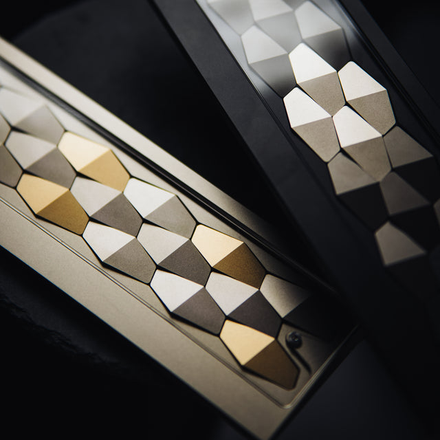 Dragon Scale Wrist Rest 65% - Silicone Connector Version