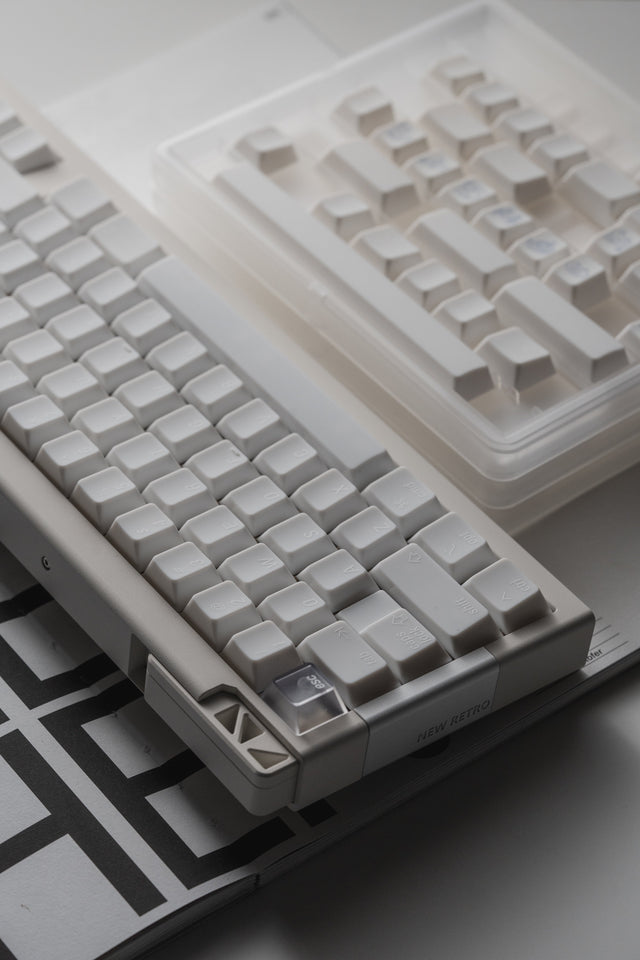 LeleLab Hokkaido White Keycap Set
