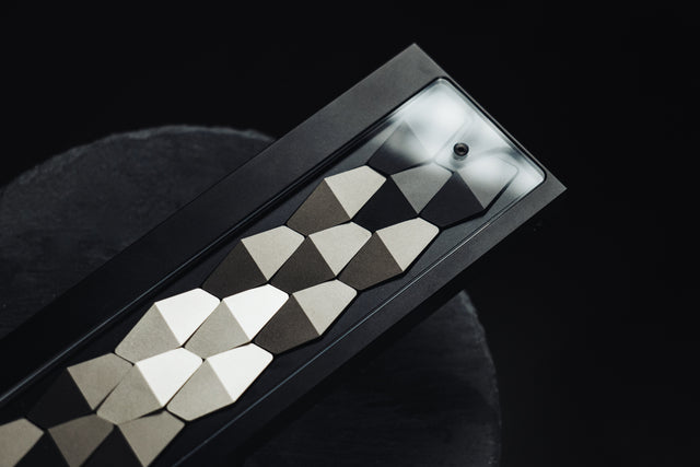 Dragon Scale Wrist Rest 65% - Silicone Connector Version