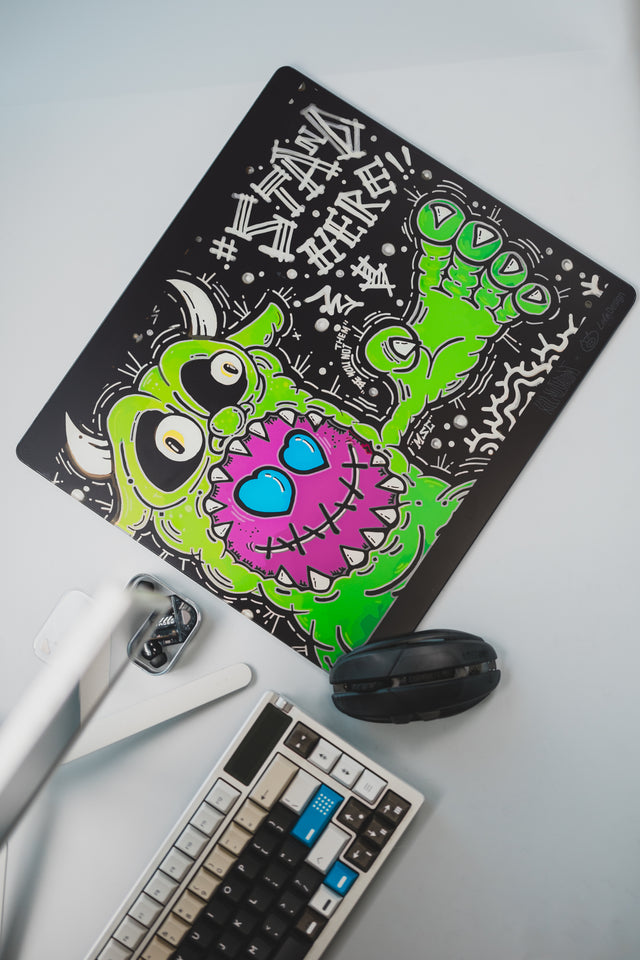 LeleDesign Curation Tempered Glass Pad（feat. 菇髅|裂缝）