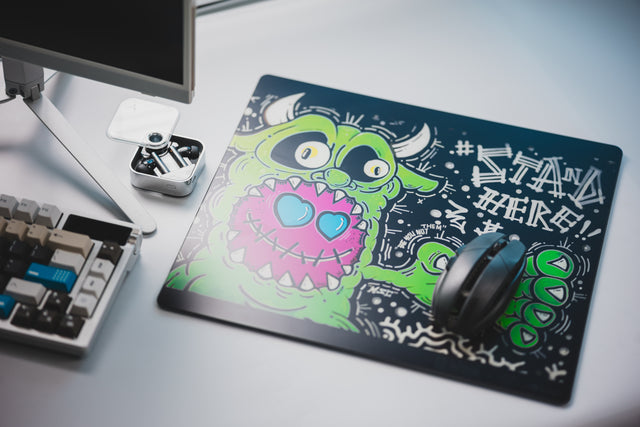 LeleDesign Curation Tempered Glass Pad（feat. 菇髅|裂缝）